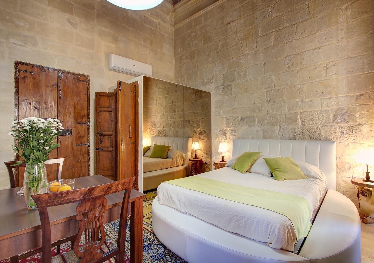 Princess Elena Bed and Breakfast Valletta Exteriör bild